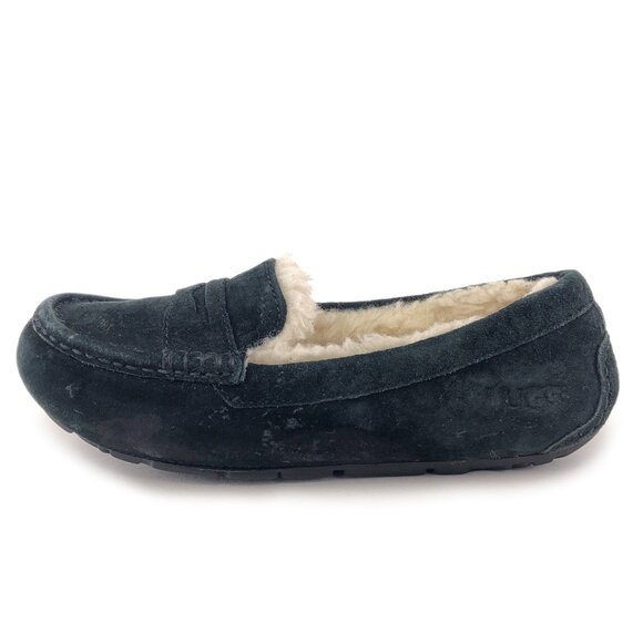 UGG Violette Indoor Outdoor Moccasin Slippers 7 - Picture 1 of 13